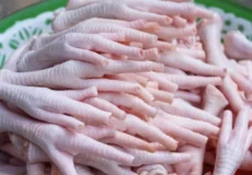 پای مرغ برای گربه